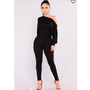 NEW!! Fashion Nova Pro lounger Jumpsuit- SZ: XL